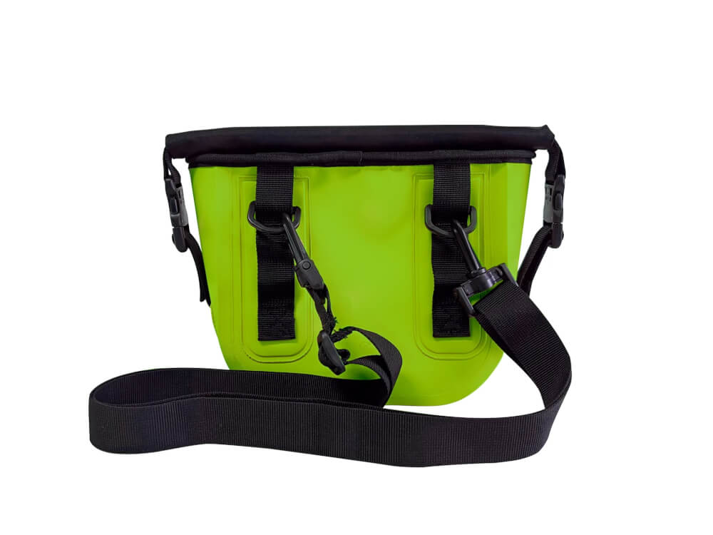 กระเป๋าสะพายกันน้ำ FEELFREE JAZZ 23 สี WHITE / LIME
